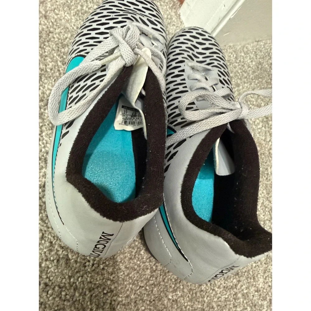 Nike Magista Kids Soccer Cleats Wolf Grey Turquoise 651586-040‎ Size 5Y